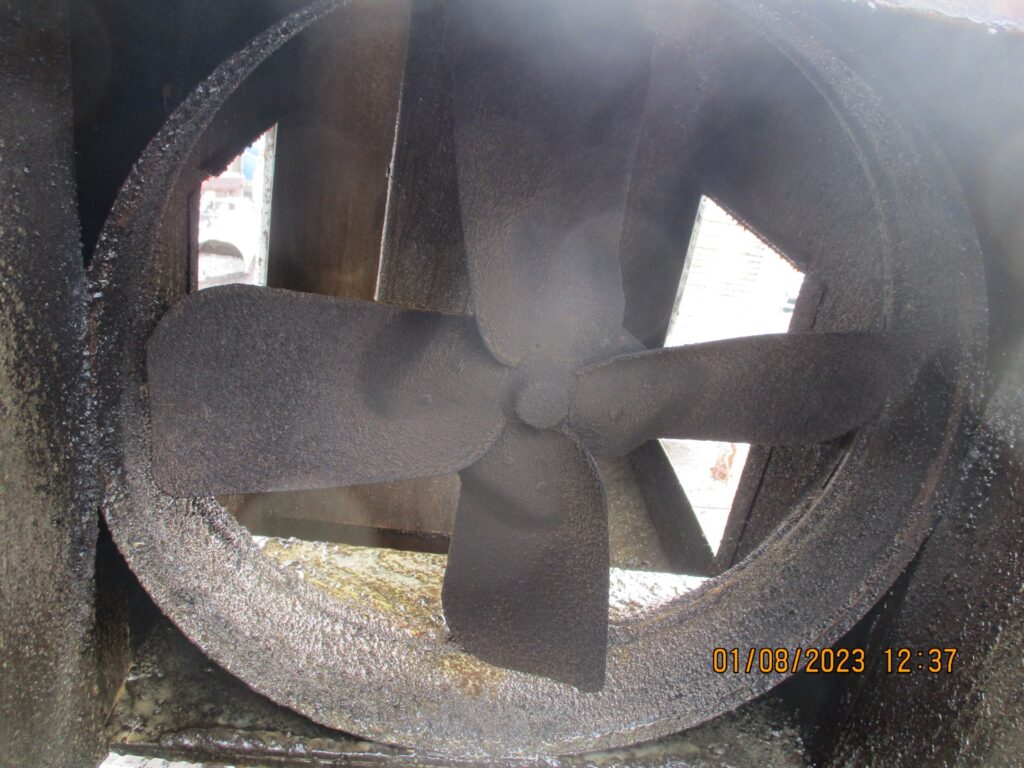 fan before hood cleaning in sherman oaks